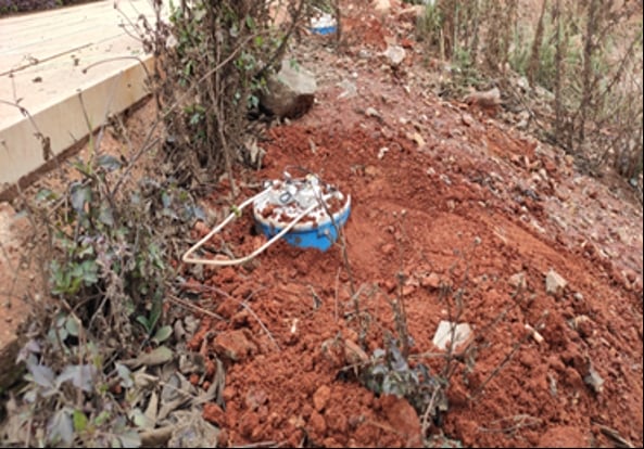 SmartSolo nodes deployed on a slope for seismic activity monitoring and geophysical exploration.