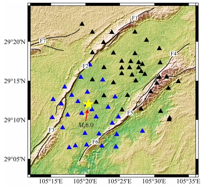 Geophysical map showing seismic activity with blue and black triangles representing seismometer nodes and a yellow star indicating an Ms 6.0 earthquake.